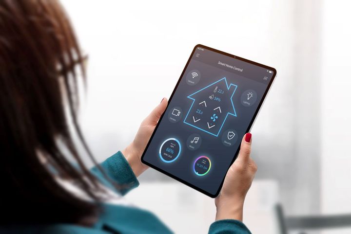 Professional Guide to Smart Home Security Software: Recommendations, Insights, and Solutions
