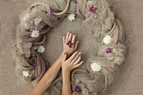 Nail Art Guide: Explore Styles, Techniques, and Creative Insights