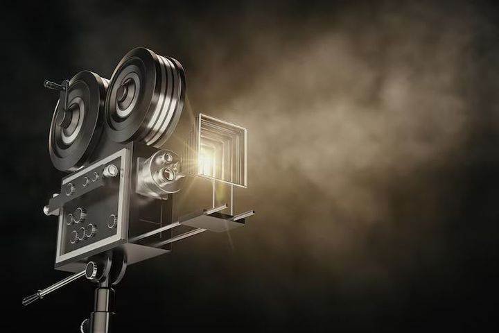 The Art of Cinematography: A Beginner's Guide to Courses and Insights