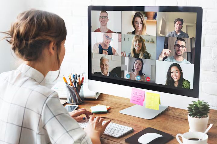 Guide to Choosing the Right Video Conferencing Software